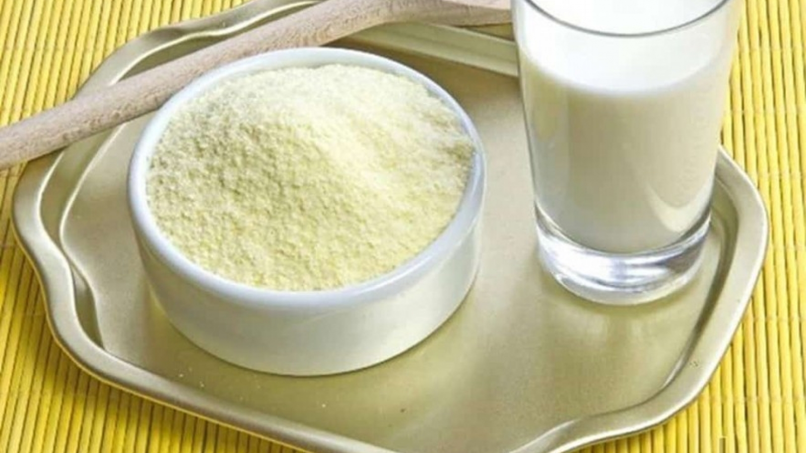 Hải quan rà soát việc nhập khẩu sản phẩm dinh dưỡng công thức Similac dành cho trẻ